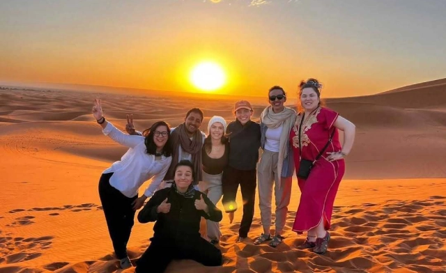 Professional local guide explaining Moroccan culture during 5 days tour from Tangier